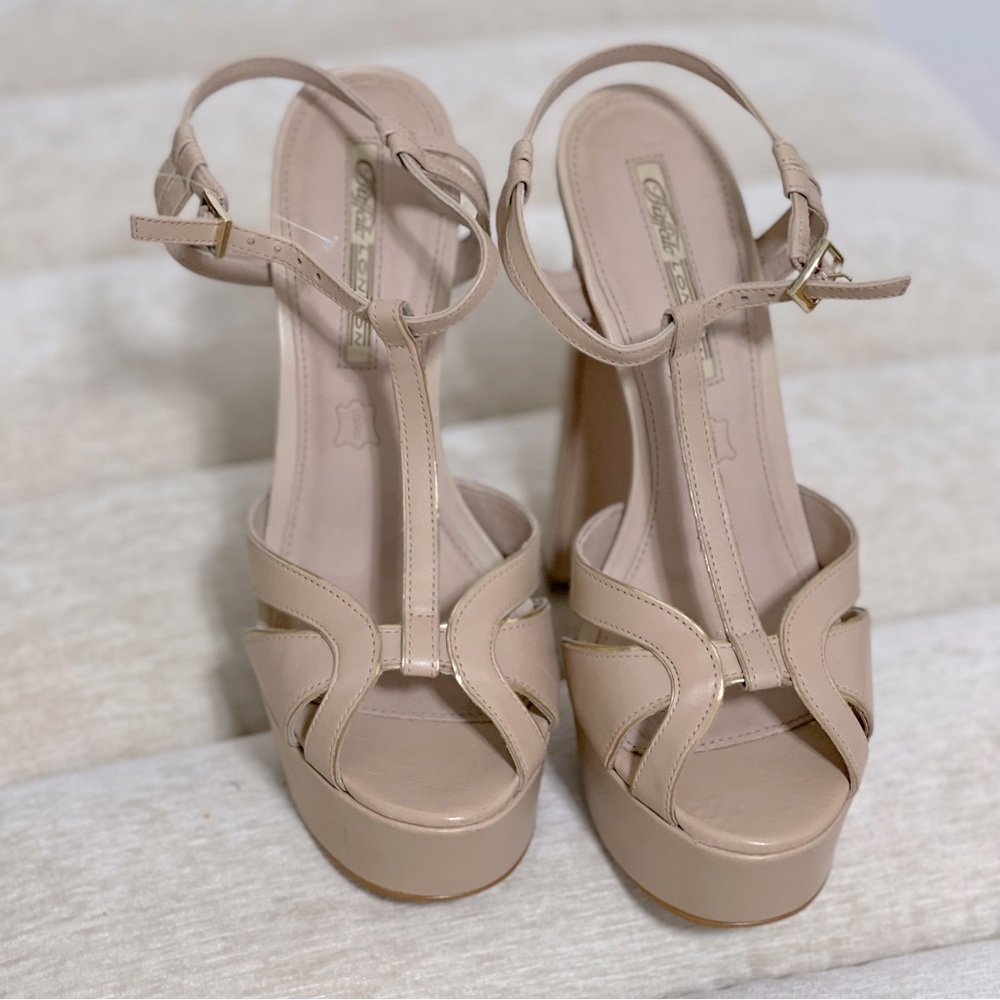 Brand new. Genuine leather